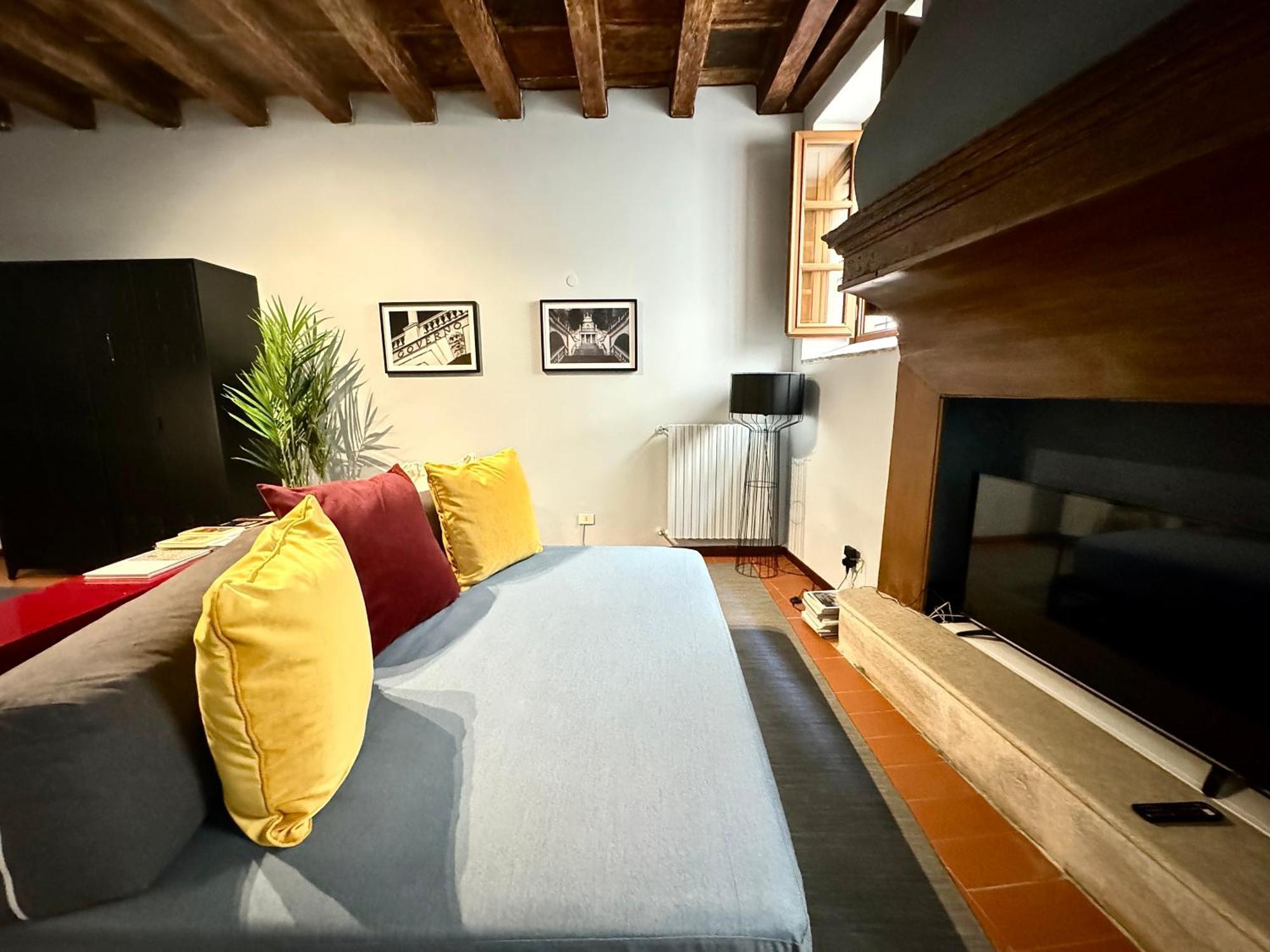 Dimora Legnazzi_A Gem In The Heart Of Brescia Apartment Exterior foto