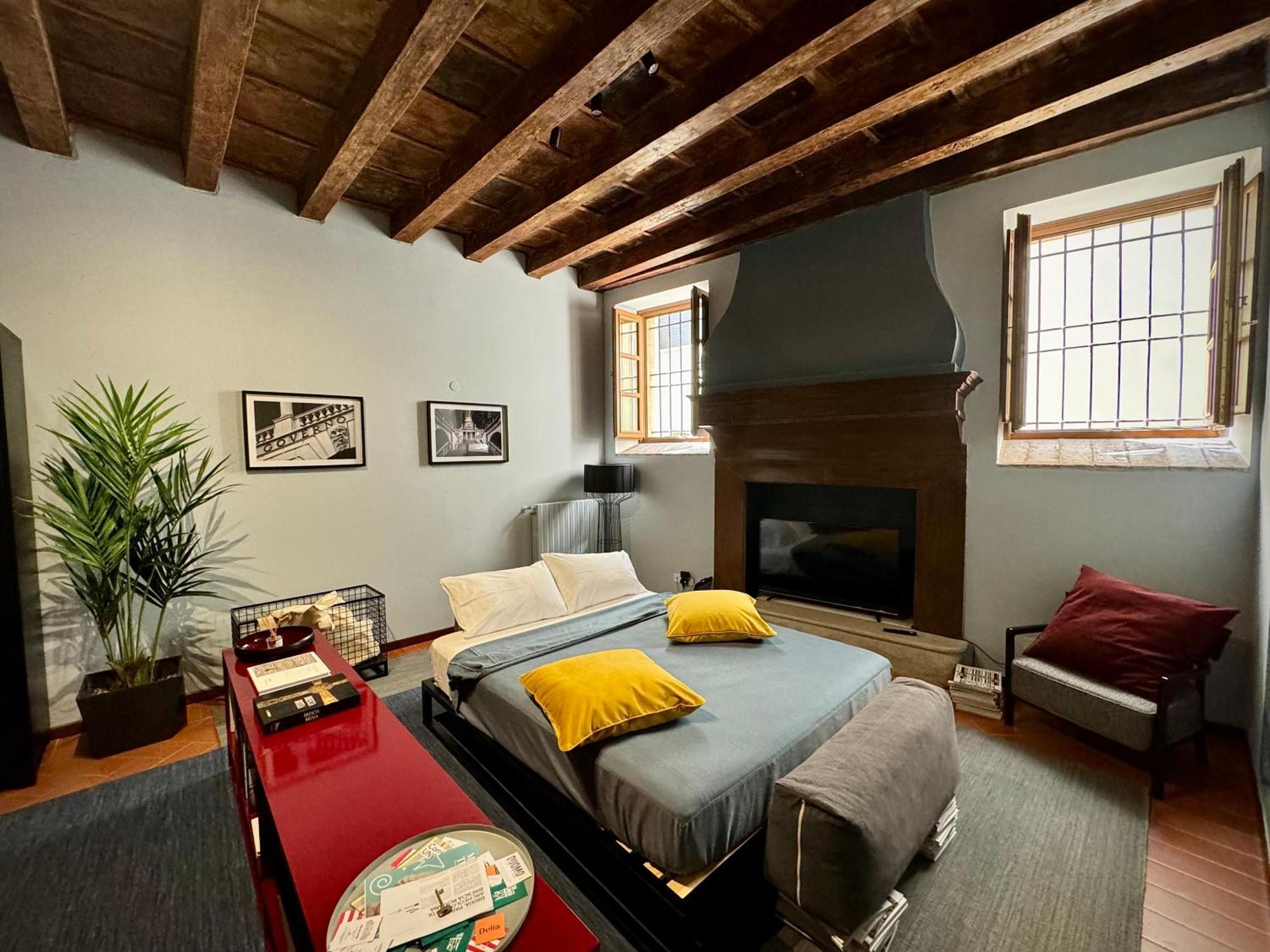 Dimora Legnazzi_A Gem In The Heart Of Brescia Apartment Exterior foto